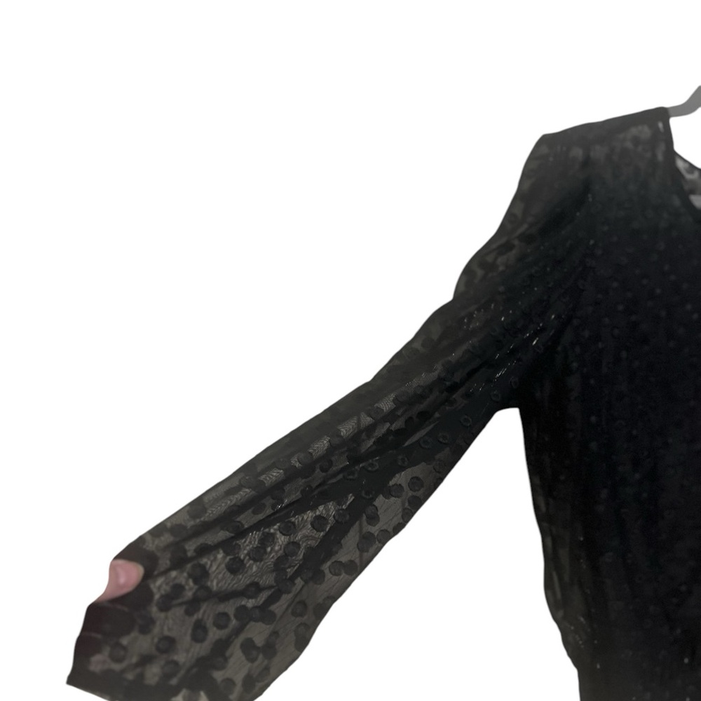 A sheer black & silver blouse in size extra large - Picture 4 of 8